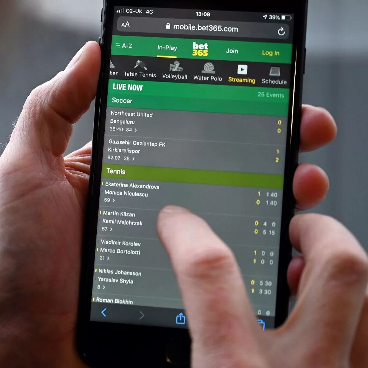 beo89 คาสิโนออนไลน์ครบวงจร เล่นง่าย สร้างรายได้จริง ปี 2024